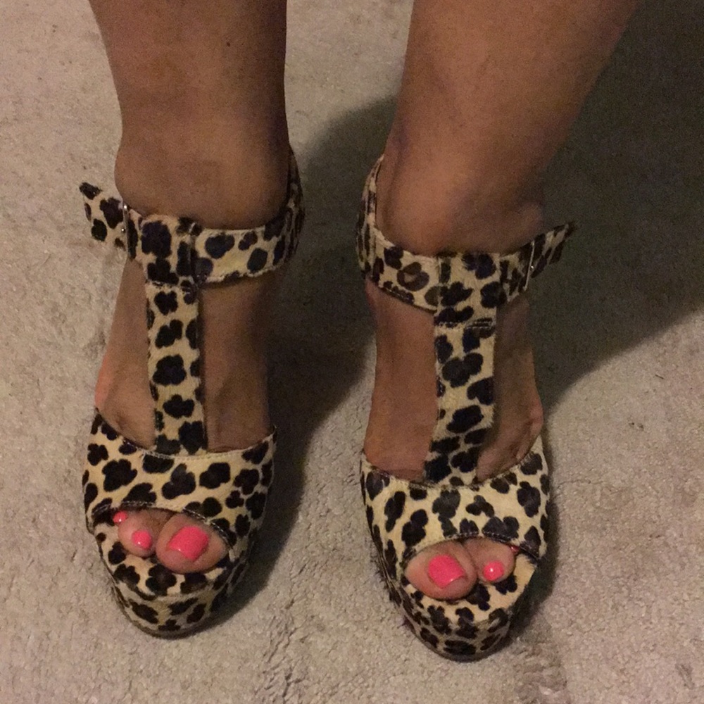 Leopard Wedges - Picture 4 of 8